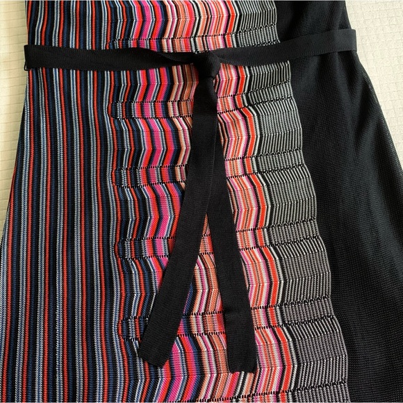 NWT Trina Turk zigzag knit dress - Picture 8 of 16